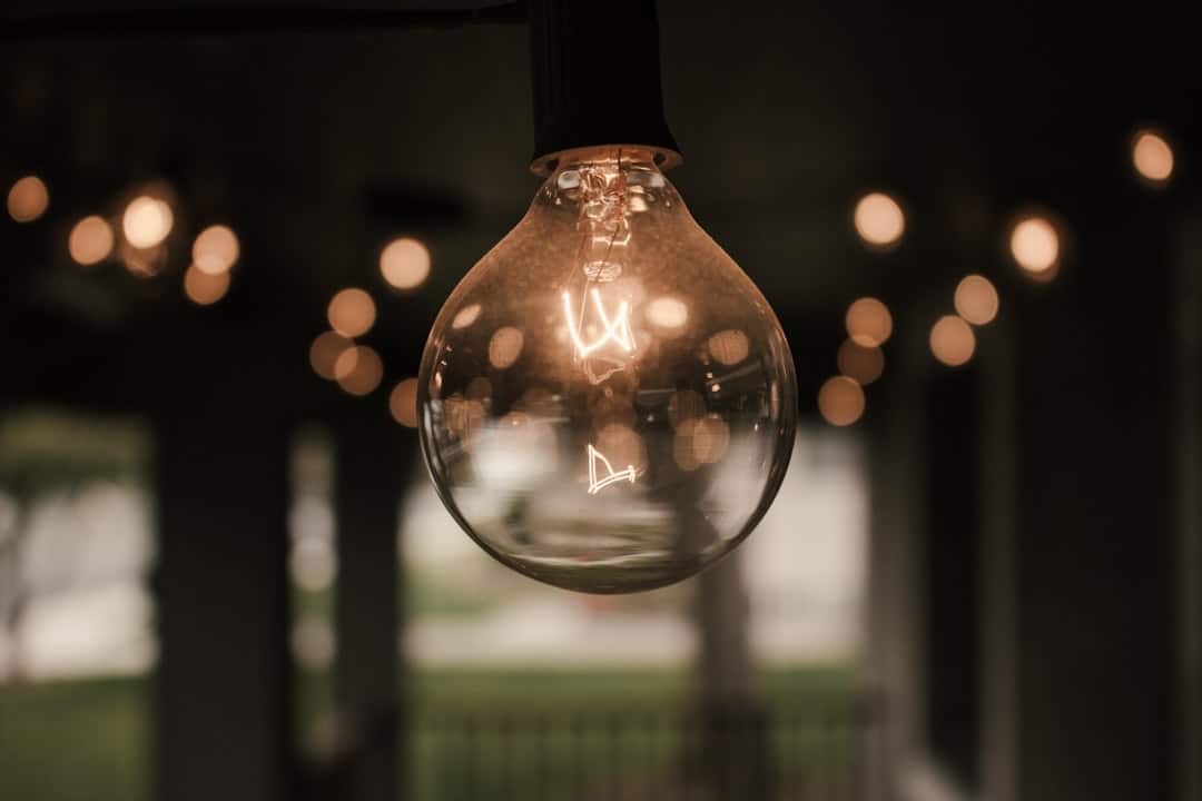 Photo Warm Edison bulbs