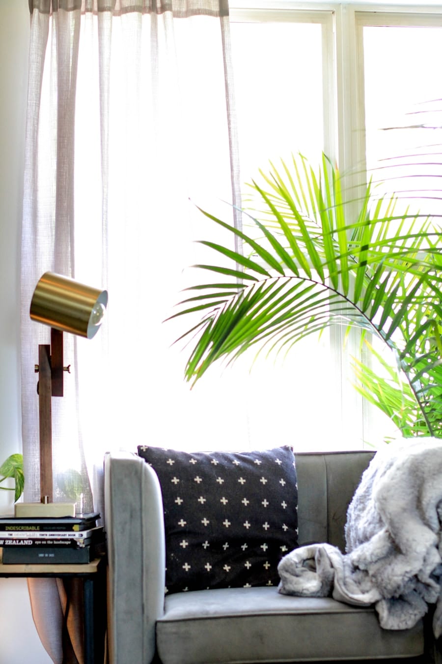 Photo How to Turn Your Living Room into an Oasis of Calm